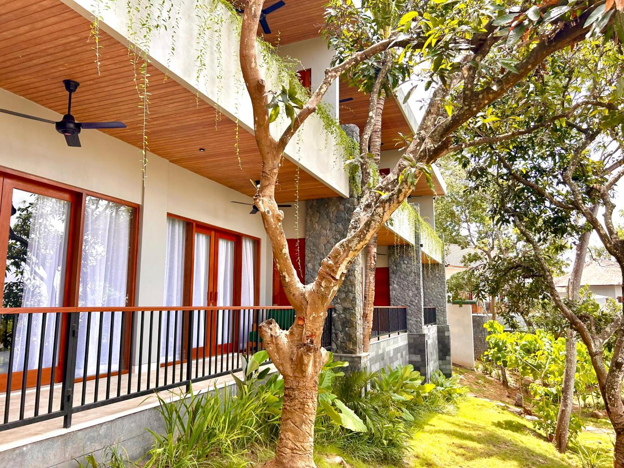 Sanglung Villas & Suites Kubutambahan  Kültér fotó