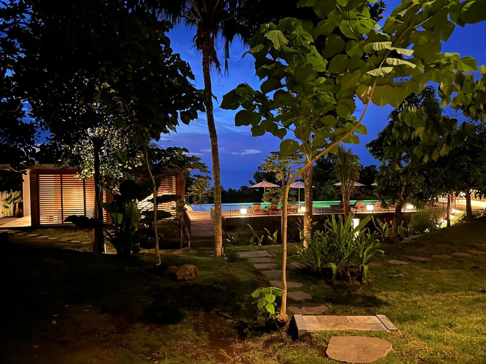 Sanglung Villas & Suites Kubutambahan  Kültér fotó