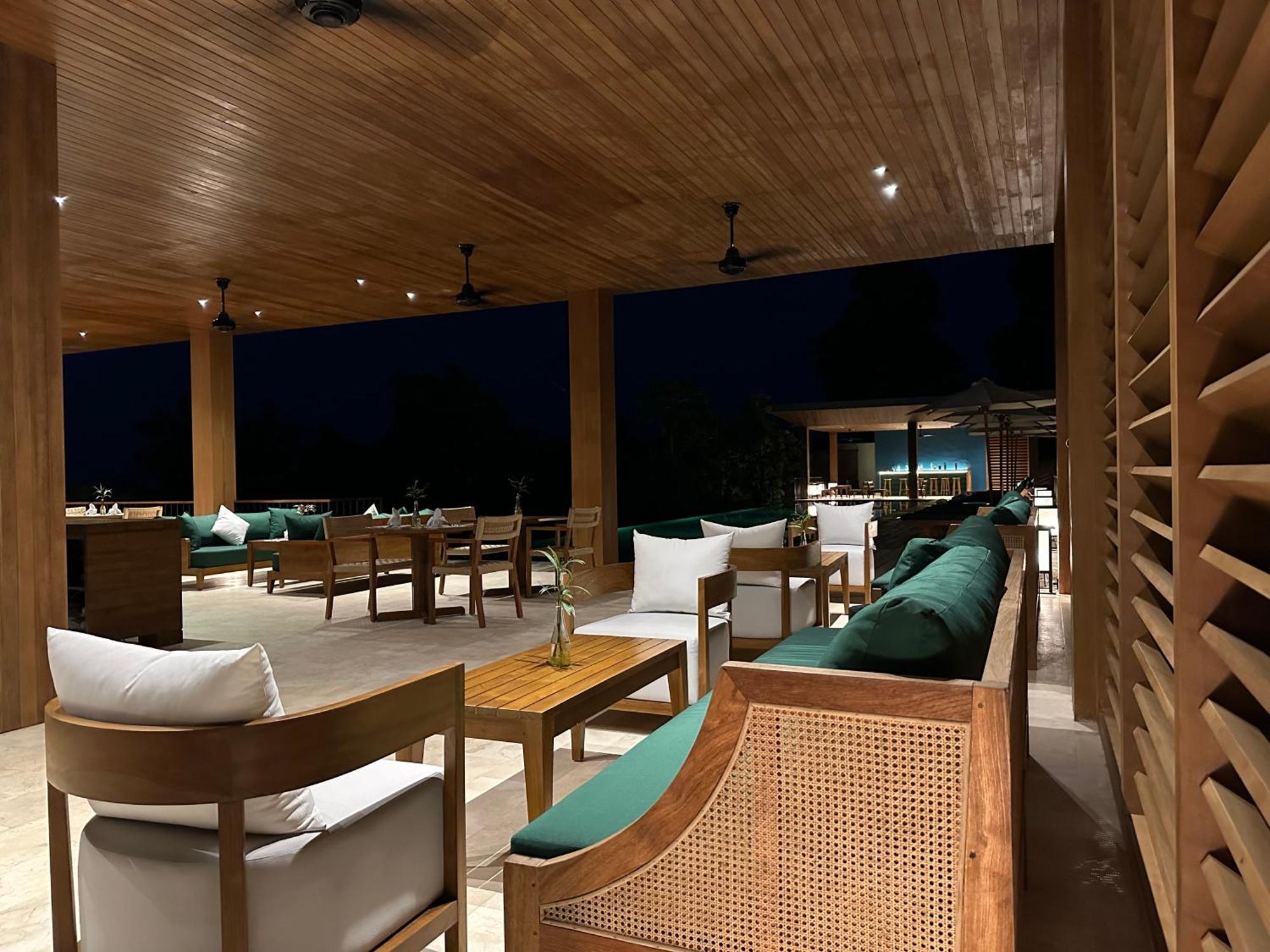 Sanglung Villas & Suites Kubutambahan  Kültér fotó