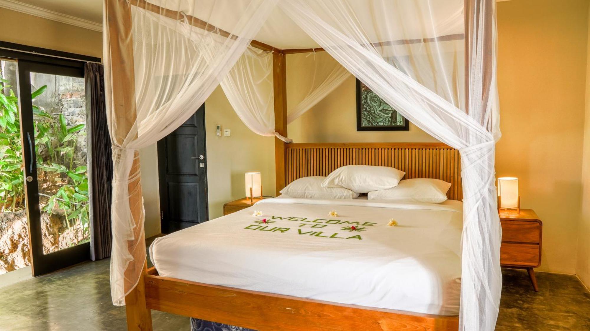 Sanglung Villas & Suites Kubutambahan  Szoba fotó